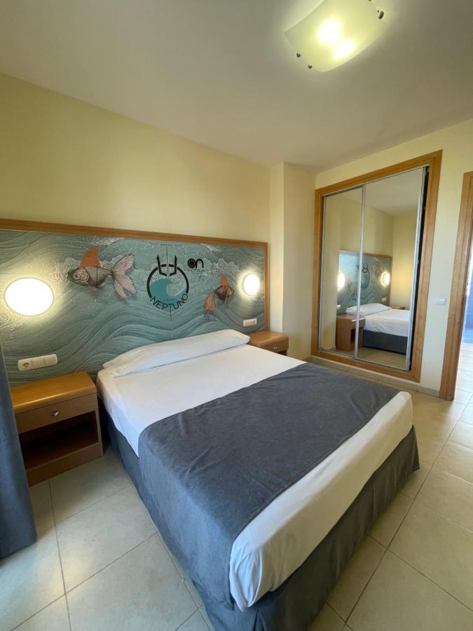 Two-Bedroom Apartment,1393787420:JPEG